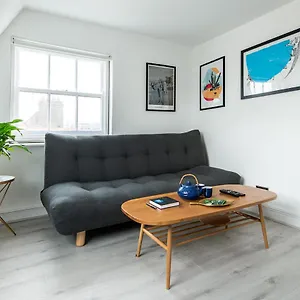 Newly Renovated One-bedroom, 99 Steps To The Sea Apartment