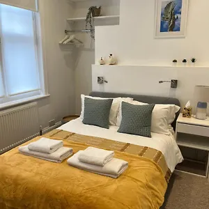 Little Gem In Kemptown Apartment