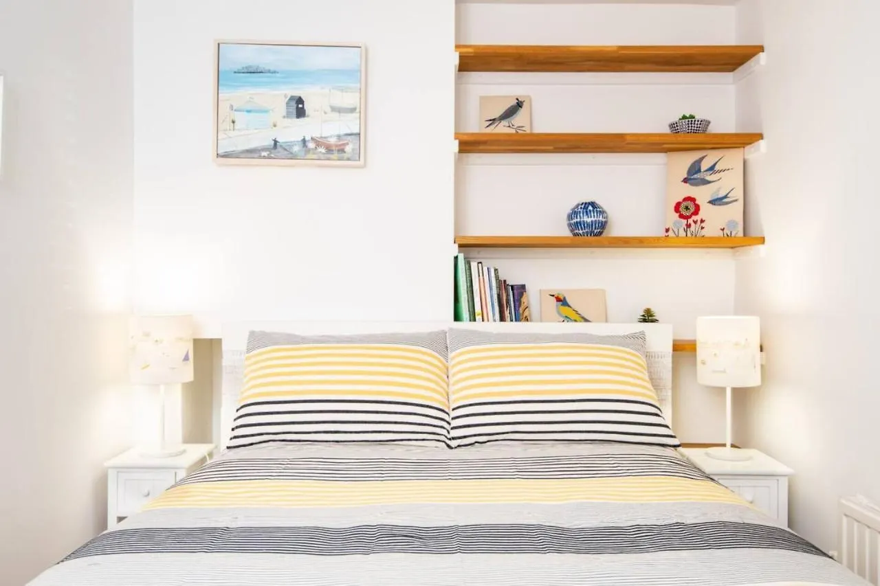 Quirky 1 Bedroom Apartment In Kemptown ブライトン