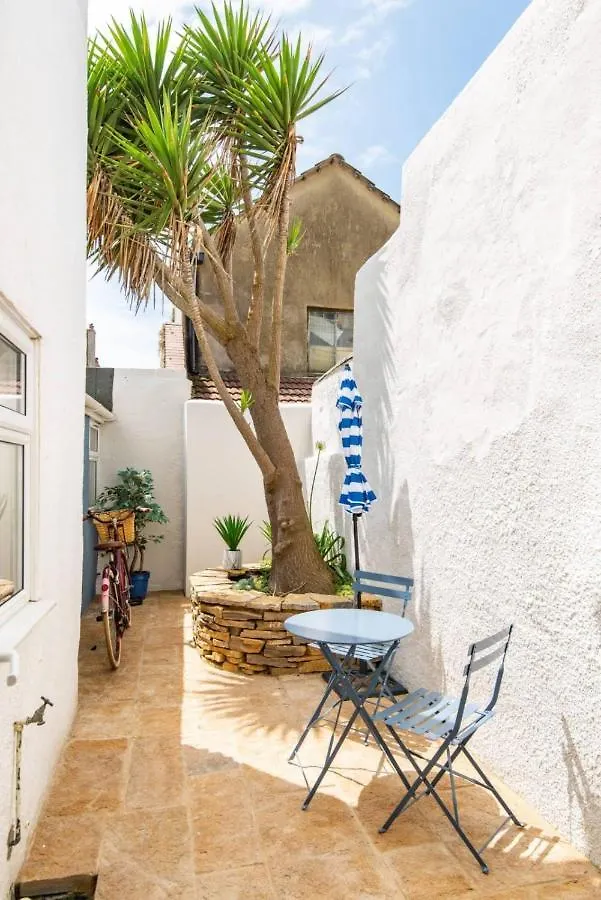 Quirky 1 Bedroom Apartment In Kemptown ブライトン